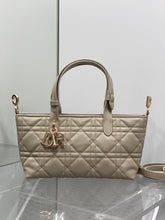 Load image into Gallery viewer, DR676 Dior Toujours Small Bag / HIGHEST QUALITY VERSION / 23 × 15.5 × 12 cm