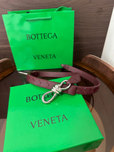 Load image into Gallery viewer, BL280 Bottega Veneta Andiamo Knotted Leather Belt