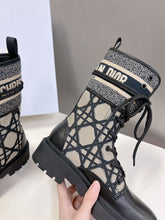 Load image into Gallery viewer, SE1262 D-Major Ankle Boot / Size5-10