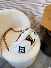 Load image into Gallery viewer, LB907 LV SKI / 14.6 x 5.5 x 5.1 inches