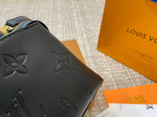 Load image into Gallery viewer, LB1037 Grand Palais / 11x7.9x4.1inch