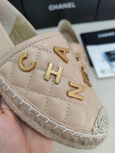 Load image into Gallery viewer, SE1124 CC Espadrilles / Size4-11