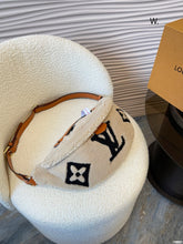 Load image into Gallery viewer, LB907 LV SKI / 14.6 x 5.5 x 5.1 inches