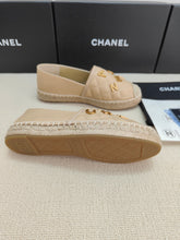 Load image into Gallery viewer, SE1124 CC Espadrilles / Size4-11