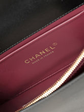 Load image into Gallery viewer, CC1596 Chanel Frame Flap Bag / HIGHEST QUALITY VERSION / 20 × 12.5 × 6.5 cm