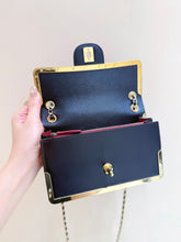 Load image into Gallery viewer, CC1530 Chanel Frame Flap Bag / HIGHEST QUALITY VERSION / 20 × 12.5 × 6.5 cm