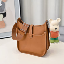 Load image into Gallery viewer, HM148 Hermes Evelyne TPM/PM