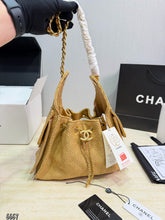 Load image into Gallery viewer, CC1389 Chanel 26P Woven Bucket Bag / 25 x 15 cm
