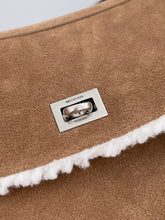 Load image into Gallery viewer, BCG091 Balenciaga Rodeo Medium Handbag / HIGHEST QUALITY VERSION / 35 × 23.3 × 10.9 cm