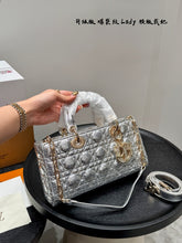 Load image into Gallery viewer, DR563 Medium Lady D-Joy Bag / 10.5x5.5x2inches