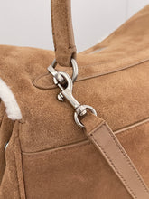 Load image into Gallery viewer, BCG091 Balenciaga Rodeo Medium Handbag / HIGHEST QUALITY VERSION / 35 × 23.3 × 10.9 cm