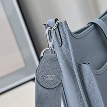 Load image into Gallery viewer, HM145 Hermes Evelyne TPM/PM