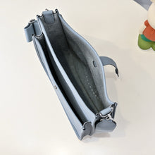 Load image into Gallery viewer, HM145 Hermes Evelyne TPM/PM