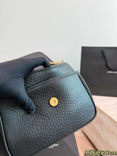Load image into Gallery viewer, YSK460 Saint Laurent (YSL) Niki Chain Bag / 28 x 22 cm