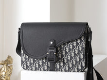 Load image into Gallery viewer, DR682 Dior Saddle Messenger Bag / HIGHEST QUALITY VERSION / 31 × 23 × 8 cm