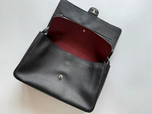 Load image into Gallery viewer, CC1390 Chanel 26S Maxi Flap Bag / HIGHEST QUALITY VERSION / 38.5 x 26 x 11 cm