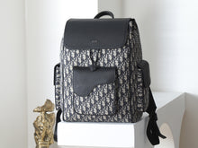 Load image into Gallery viewer, DR686 Dior Saddle Backpack / HIGHEST QUALITY VERSION / 26.5 × 40 × 17.5 cm