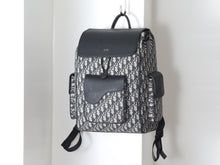 Load image into Gallery viewer, DR686 Dior Saddle Backpack / HIGHEST QUALITY VERSION / 26.5 × 40 × 17.5 cm