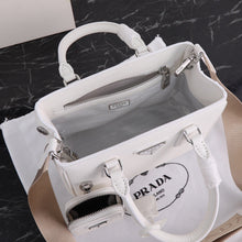 Load image into Gallery viewer, PD238 Small Prada Galleria Saffiano Leather Bag / 9x6.5x3.9inch
