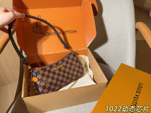 Load image into Gallery viewer, LB1446 Louis Vuitton Liv Pochette / Damier Ebène Canvas / 24 x 13 x 3 cm
