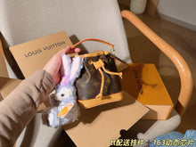 Load image into Gallery viewer, LB1604 LV Nano Noé Monogram Bucket Bag / 13 × 16 × 10 cm