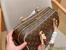 Load image into Gallery viewer, LB1448 Louis Vuitton Keepall Bandoulière 40 / 40 x 28 x 21 cm