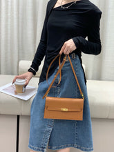 Load image into Gallery viewer, HM152 Kelly Shoulder Bag / 9.4x2.3x5.5inch