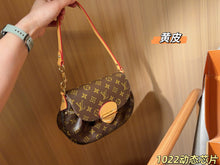 Load image into Gallery viewer, LB1449 Louis Vuitton Sunset Bag / 25 x 18 x 6 cm
