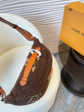 Load image into Gallery viewer, LB907 LV SKI / 14.6 x 5.5 x 5.1 inches