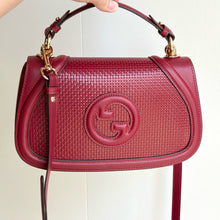 Load image into Gallery viewer, GC722 Gucci Blondie Medium Top Handle Bag / 10.4"W x 6.5"H x 3.3"D