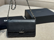 Load image into Gallery viewer, CC1011 CC Clutch with Chain / 4.8 × 7.5 × 1.4 in