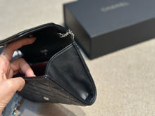 Load image into Gallery viewer, CC1011 CC Clutch with Chain / 4.8 × 7.5 × 1.4 in