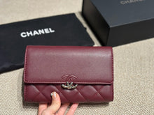 Load image into Gallery viewer, CC1011 CC Clutch with Chain / 4.8 × 7.5 × 1.4 in