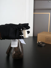 Load image into Gallery viewer, COH004 COACH Teri 24 Shoulder Bag / 24 x 14 cm