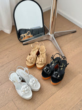 Load image into Gallery viewer, SE1396 CC Sandals / Size5-10