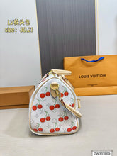 Load image into Gallery viewer, LB1297 LV x TM Speedy Soft Bandoulière 30 / 8.3 x 6.7 x 11.8 inches