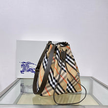 Load image into Gallery viewer, BUR131 Medium Check Bucket Bag / 10.8 x 6.3 x 22.4in / HIGHEST QUALITY VERSION