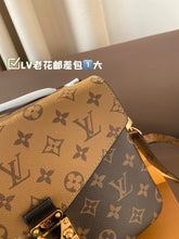 Load image into Gallery viewer, LB1296 Pochette Métis / 9.8 x 7.5 x 2.8 inches