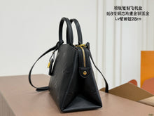 Load image into Gallery viewer, LB1451 Louis Vuitton Montaigne MM / 28 x 21 x 12 cm