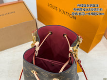 Load image into Gallery viewer, LB1454 Louis Vuitton NeoNoé BB / 20 x 21 cm