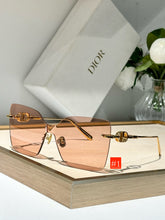 Load image into Gallery viewer, JW903 DR Sunglasses / 140x0x135mm