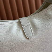 Load image into Gallery viewer, GC785 Gucci La Famiglia Shoulder Bag / HIGHEST QUALITY VERSION / 28 x 19 x 4.5 cm