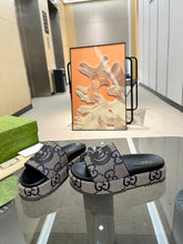 Load image into Gallery viewer, SE1126 Women's Jumbo GG Platfor Slide Sandal / Size5-12