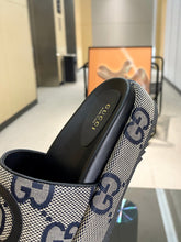 Load image into Gallery viewer, SE1126 Women's Jumbo GG Platfor Slide Sandal / Size5-12