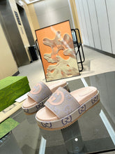 Load image into Gallery viewer, SE1127 Women's Jumbo GG Platfor Slide Sandal / Size5-12