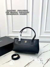 Load image into Gallery viewer, CC1393 Chanel Cerf Tote Bag / 33 x 17.5 cm