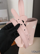 Load image into Gallery viewer, LB1209 All In BB / 6.3 x 7.1 x 4.7 inches