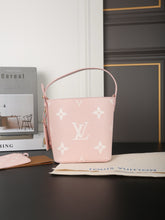 Load image into Gallery viewer, LB1209 All In BB / 6.3 x 7.1 x 4.7 inches