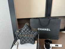 Load image into Gallery viewer, CC877 Star Handbag / 8.8 × 8.8 × 2.3 in