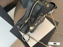 Load image into Gallery viewer, CC877 Star Handbag / 8.8 × 8.8 × 2.3 in